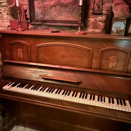Vakantiehuis La Ferme Du Chateau Du Xvii Siecle *